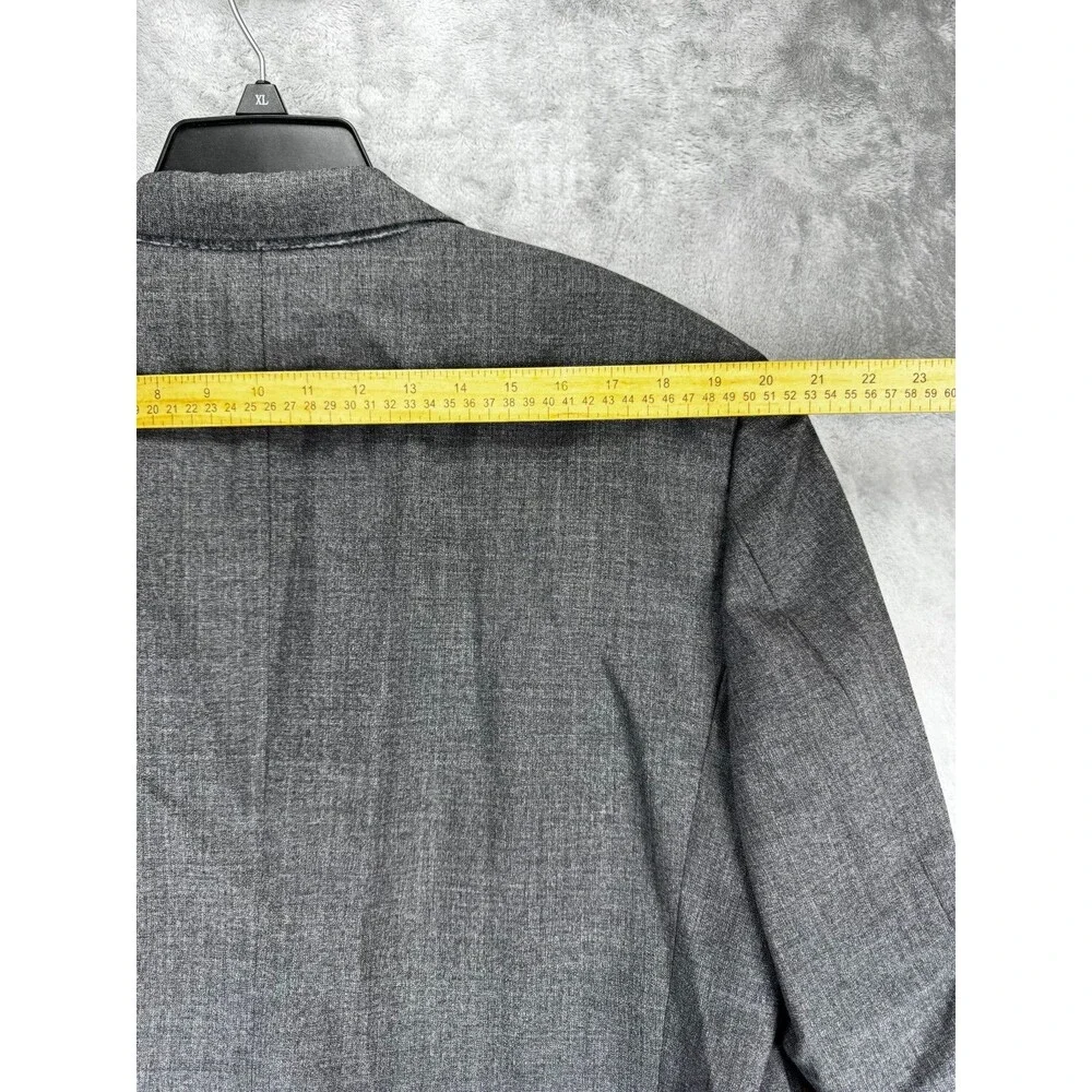 Canali Mens Suit 58R Gray Wool 2 Pieces Italy Travel Silk Lined made in Italy